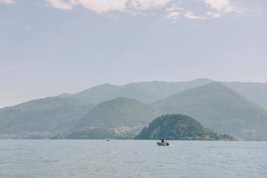 Surprise proposal at Villa Monastero, Lake Como with a Japanese couple